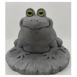1997 Frog Garden Statue Accents Unlimited 7x5.5"