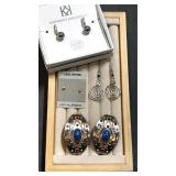 Swarovski crystal/ pearl drop earrings & other