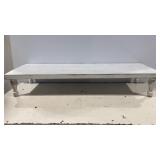 Chic Fait Shabby Distressed White Wooden Display