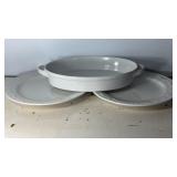 13"x9" plats 11"x11" Strawberry Street White