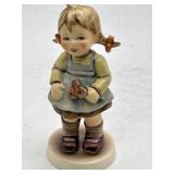 Hummel Girl w/ Flowers #548 4.5"