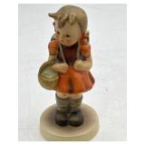 Hummel Girl w Basket & Flowers #31 2/0 4.5"