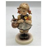 Hummel Little Visitor #553/0 5"