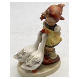 Hummel Girl Feeding Geese Figurine 4"