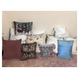 Pillow Collection Throws Bed