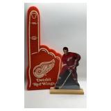 Mr. hockey Gordie Howe 10.5" w 18" Foam #1