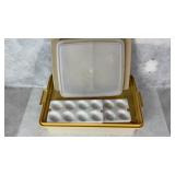 Tupperwares 16.5x11.5" & 12x9.5"