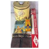 Assorted vintage Lot of 7