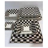 Porlien Checker Pattern Dinnerware 16pc
