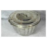 Silver Bundt Cake Pan 4.5x8"