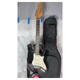 Silver Tone Electric Guitar w Stand & Case