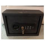 Stack-On Desktop Safe w/ Siren Alarm
