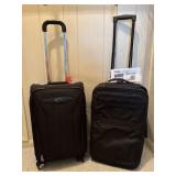 Weekend Size Luggage Pair Carry-On Suitcases