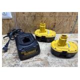 DeWalt 18V Batteries & Charger Set