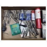 Taps, Extractors And Pipe Dies Lot