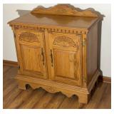 Oak Buffet Cabinet 34.5x17x37'