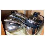 Assorted Lot Of Pots w Mixed Sizes