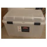 Tote Box