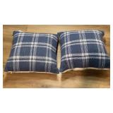 2 MTH Emerson Reversible Pillows
