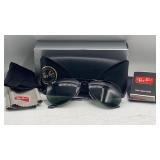 Ray-Ban Aviator Sunglasses w Case.