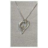 Heart charm necklace. 20'