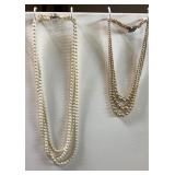 Multistrand pearl necklaces. 14-20'