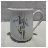 Corelle Floral 4.5ï¿½ Creamer