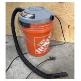 Bucket Head Wet/Dry Vacuum