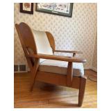 Mid-century maple wood lounge chair with curved