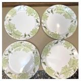 Corelle Chrysanthemum Dinner Plates Set of 4