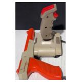 NES Zapper Light Gun & SVI QuickShot joystick