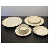 Michigan State Seal Vintage Dinnerware Set