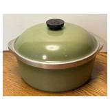 Club Aluminum Dutch Oven 1960s Avocado Green
