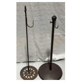 MC Pair Wreath Holders 26 to 30"