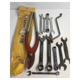 Tin Snips & Wrench Lot w/ Snap-on & Ford