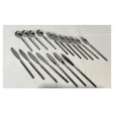 Oneida Easton Flatware 18 pieces