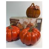 Kirkland ceramic pumpkin set and 2 pumpkins