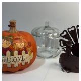 Harvest decor with metal turkey