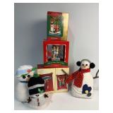 Various ornaments and snowmen