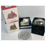 Liberty Falls figurines and various ornaments