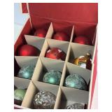 Box of various ornaments - holds 24 ornaments