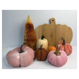 Pumpkin board and pumpkins