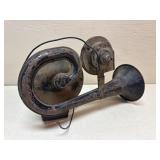 Vintage Snail Casey Jones Auto Car Horn