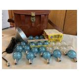 Vintage GE & Sylvania Flashbulbs w/ Flasholder