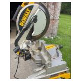 DeWalt DW705 12in Compound Miter Saw