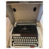 Vintage Kmart 200 Portable Typewriter