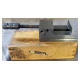 2in Precision Toolmakers Vise w/ Wood Case