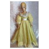 Porcelain 21ï¿½ Lady in Yellow Gown