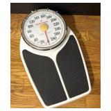 Health O Meter Professional Scale