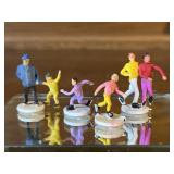 Vintage Merten HO Scale Ice Skaters Figures Set